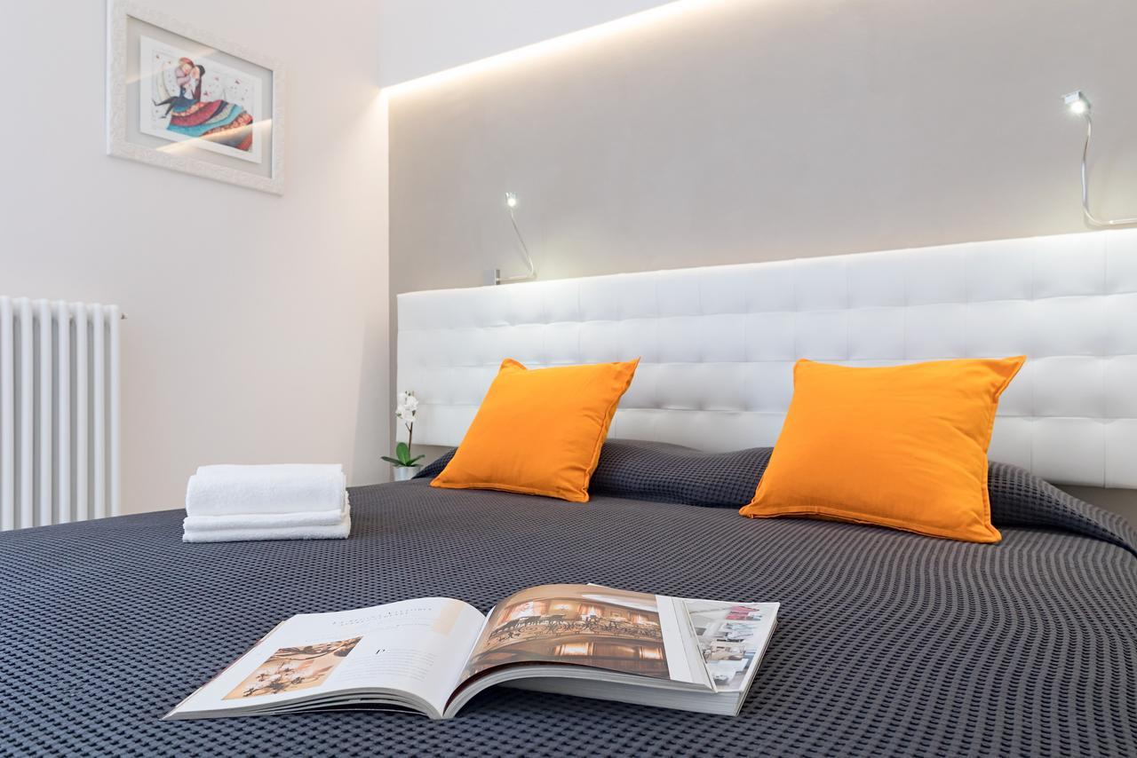 Appartamento Valeria By Wonderful Italy Sirmione Exteriör bild