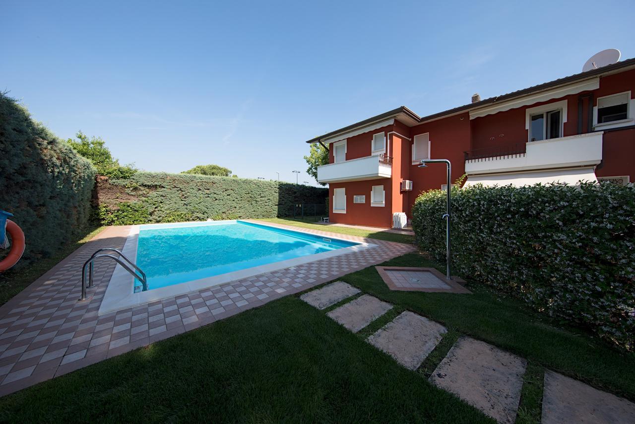 Appartamento Valeria By Wonderful Italy Sirmione Exteriör bild